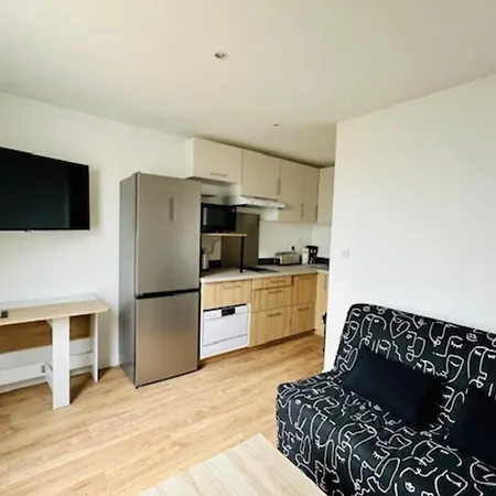 Vakantiehuis 2 With Garden In